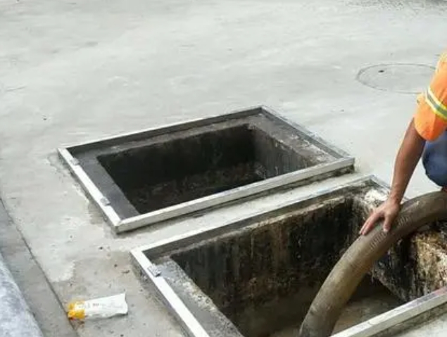佛罗镇化粪池清理